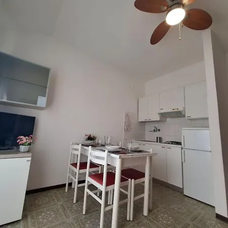 Cozy Flat In A Pet Friendly In * Caorle